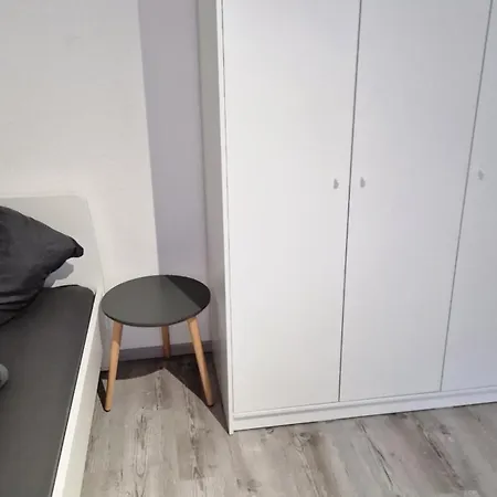 Daire Fuer Monteure Im Schoenen Bei Mainz